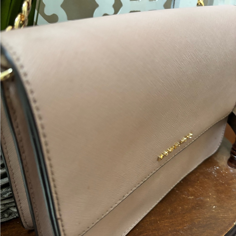 Michael Kors Daniela Pink Saffiano Leather Crossbody Bag - Picture 5 of 11